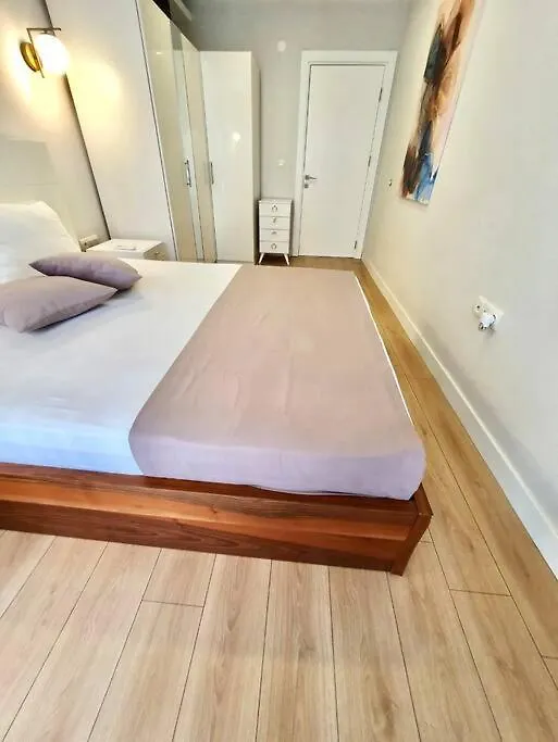 Apartman Eine Wunderschone Wohnung Mit Pool Und Garten Antalya